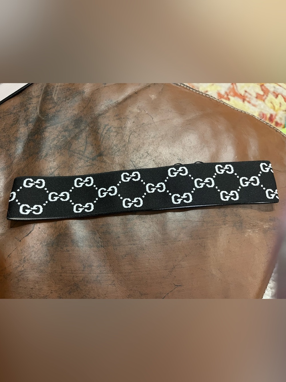 ⚫️ Gucci. Black White Letter Logo Stretch Headband